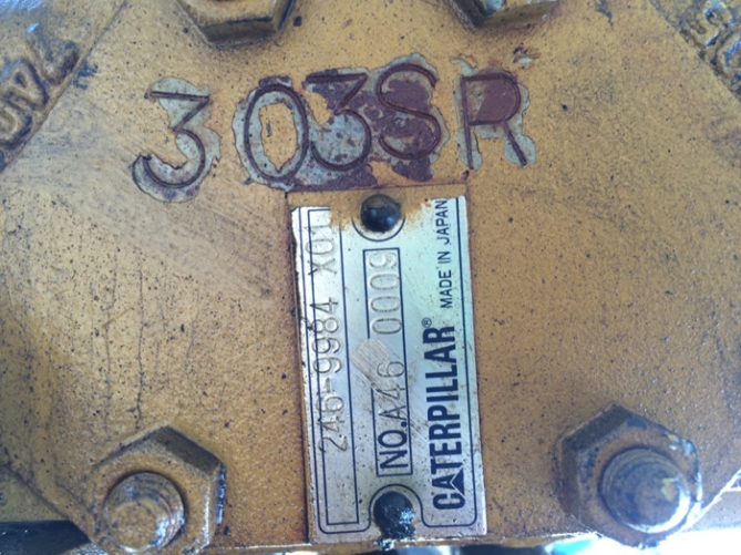 CAT 303 control valve